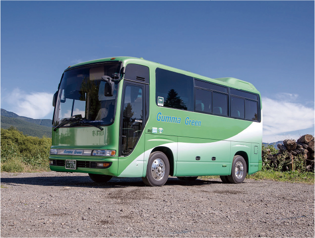 小型観光バス（緑）