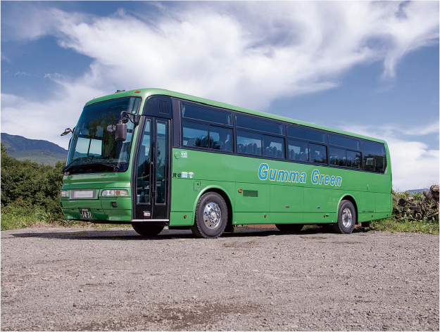 大型観光バス（緑）